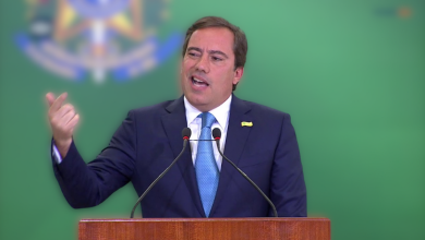 Pedro Duarte Guimarães explica como os ciclos econômicos, entre recessão e expansão, influenciam o comportamento dos consumidores.